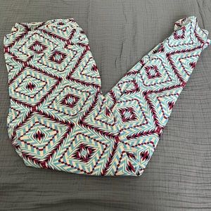 LuLaRoe Leggings - Tall and Curvy